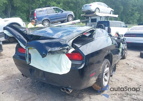 2014 Dodge Challenger Sxt z USA, uszkodzony, nr VIN 2C3CDYAG3EH187088